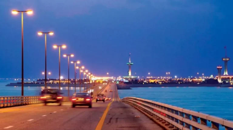أمانة الطرق الشرقية تعلن عن إغلاق جسر طريق خادم الحرمين تقاطع طريق الملك سعود بالدمام … إليك التفاصيل!